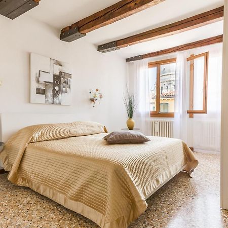 Accademia Charm Apartments By Wonderful Italy Venice Ngoại thất bức ảnh