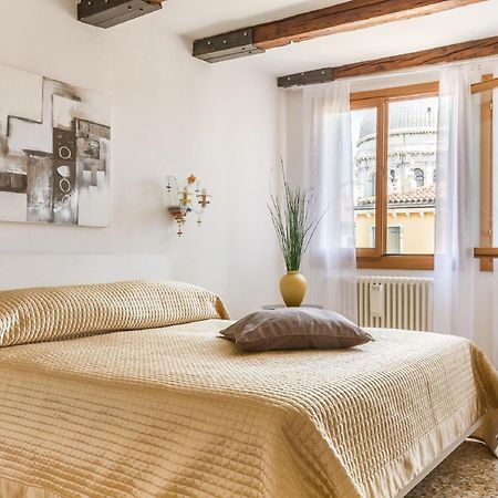 Accademia Charm Apartments By Wonderful Italy Venice Ngoại thất bức ảnh