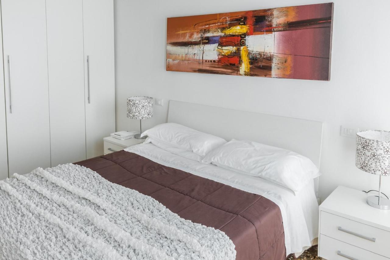 Accademia Charm Apartments By Wonderful Italy Venice Ngoại thất bức ảnh