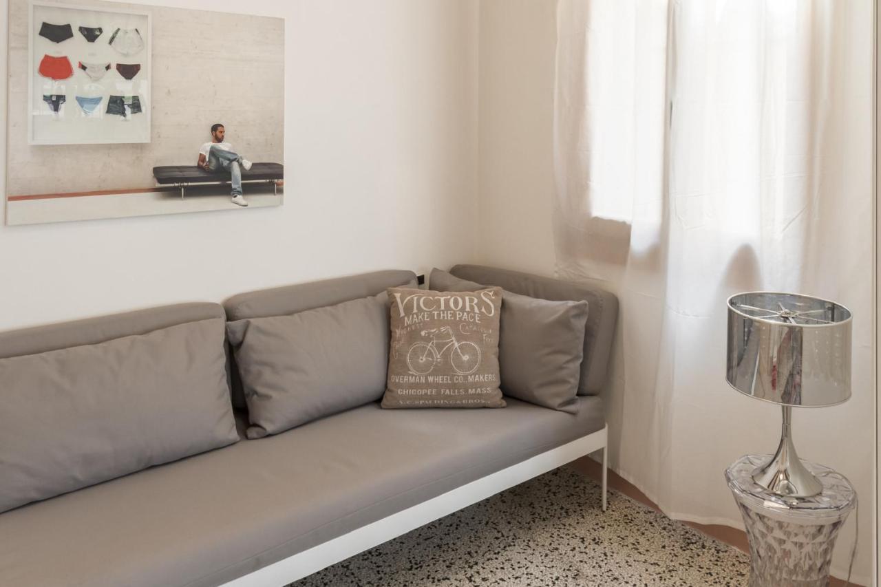 Accademia Charm Apartments By Wonderful Italy Venice Ngoại thất bức ảnh
