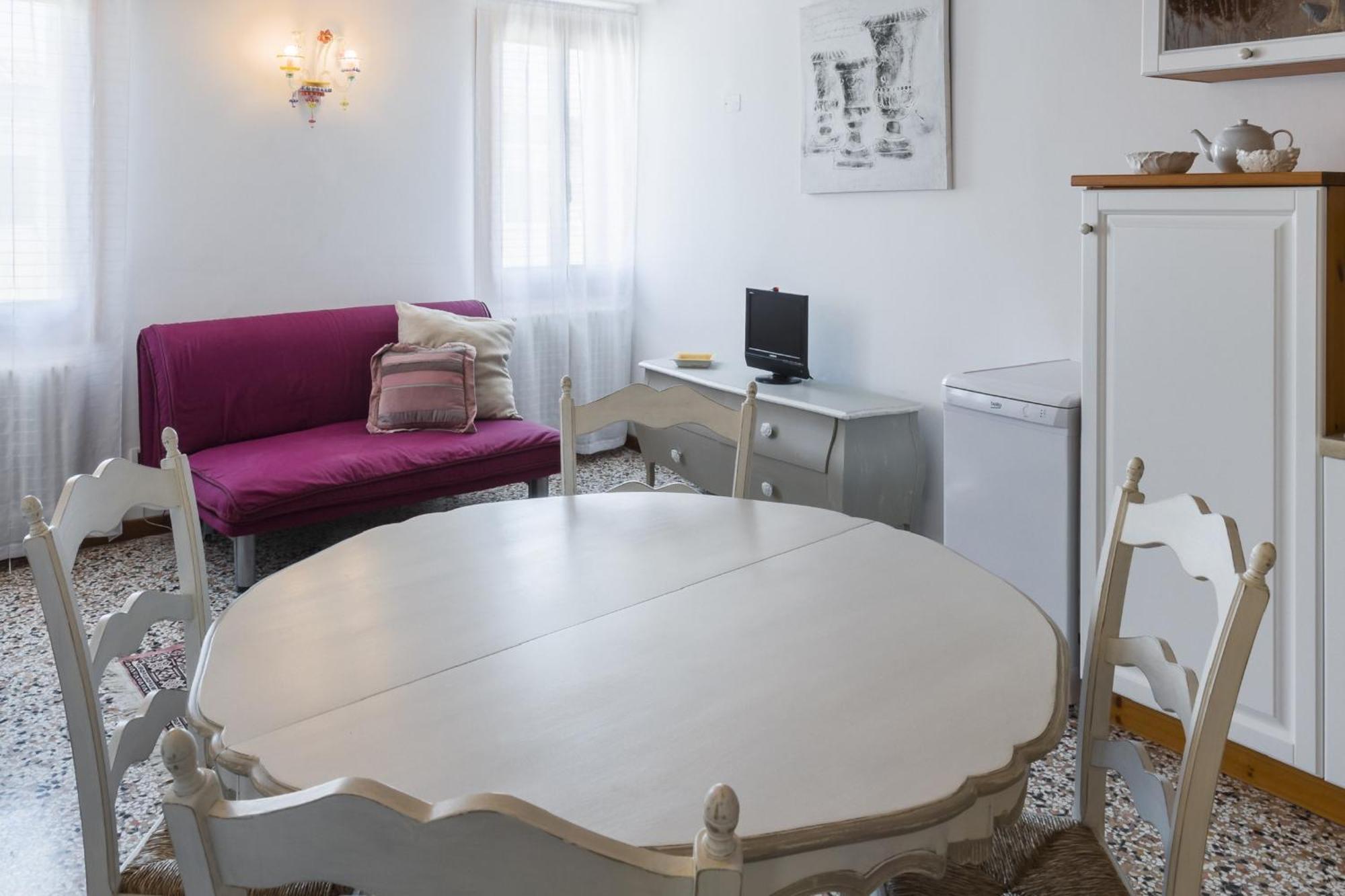 Accademia Charm Apartments By Wonderful Italy Venice Ngoại thất bức ảnh
